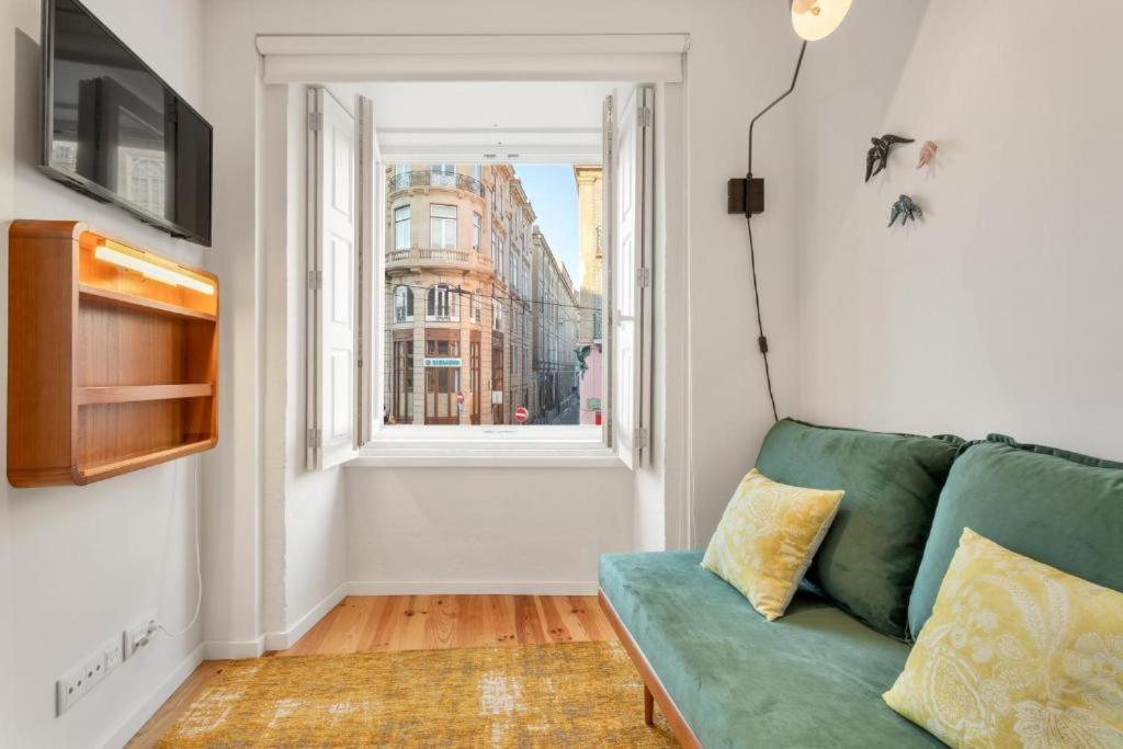 Host Wise - Lovely Shinny Flats With Balcony - Clerigos Porto Eksteriør billede